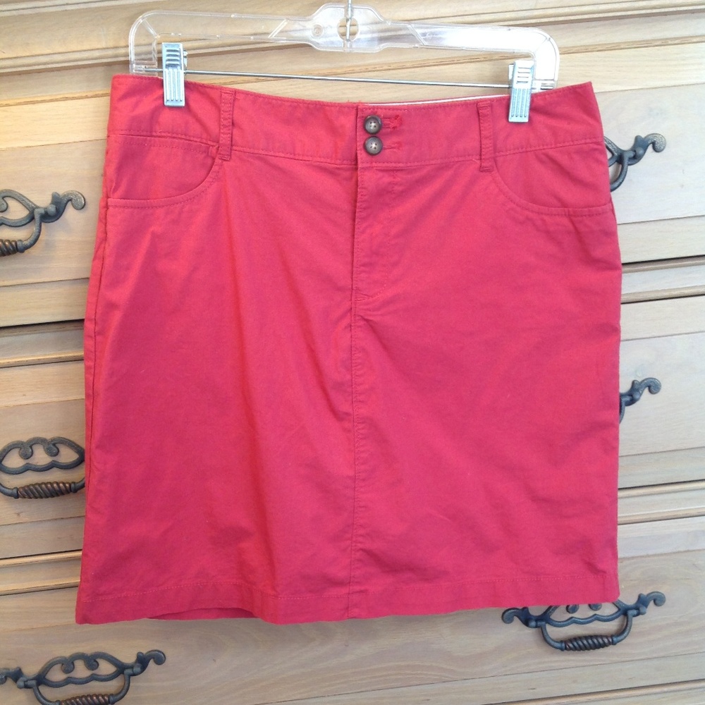 Skirt with shorts inside